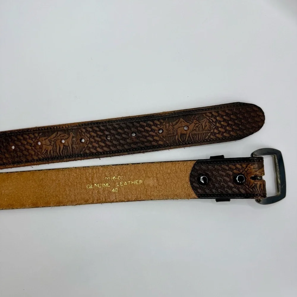 Vintage Tooled Buckle Belt 40 Cowhide Leather Deer Brown Western Cowboy